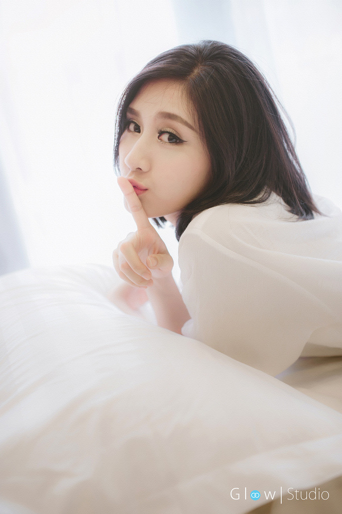 美女被男生操